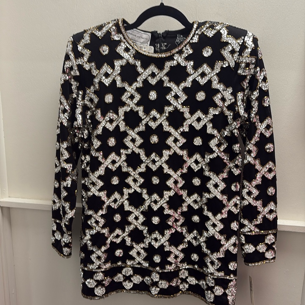 Adrienne Vittadini Top- NWT